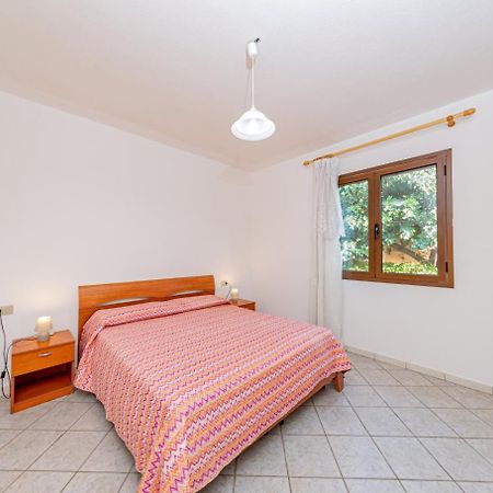 Appartamento Residenziale Trilocale 6 Posti Letto Via Sardegna San Teodoro San Teodoro  Kültér fotó