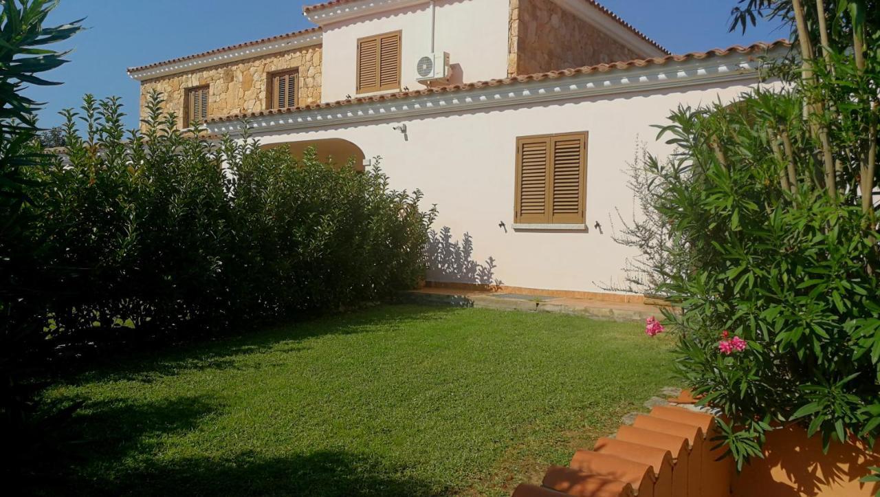 Appartamento Residenziale Trilocale 6 Posti Letto Via Sardegna San Teodoro San Teodoro  Kültér fotó