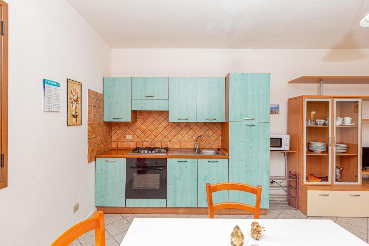 Appartamento Residenziale Trilocale 6 Posti Letto Via Sardegna San Teodoro San Teodoro  Kültér fotó
