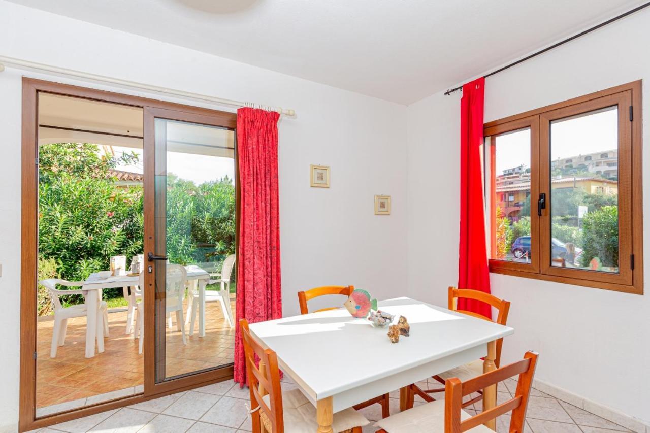 Appartamento Residenziale Trilocale 6 Posti Letto Via Sardegna San Teodoro San Teodoro  Kültér fotó