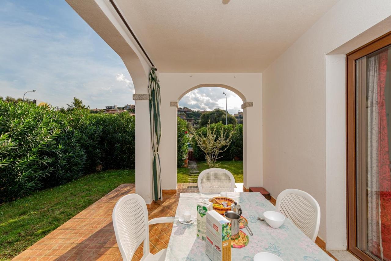 Appartamento Residenziale Trilocale 6 Posti Letto Via Sardegna San Teodoro San Teodoro  Kültér fotó