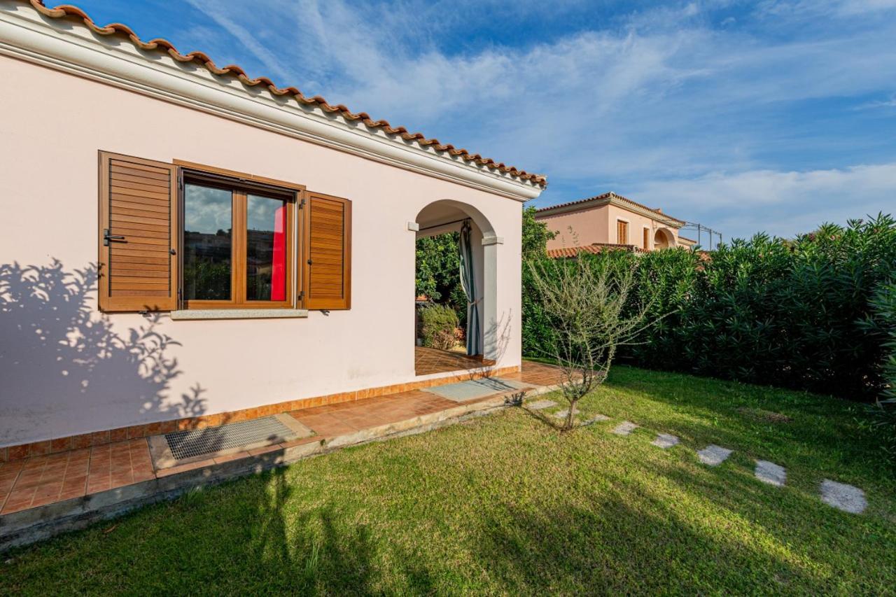 Appartamento Residenziale Trilocale 6 Posti Letto Via Sardegna San Teodoro San Teodoro  Kültér fotó