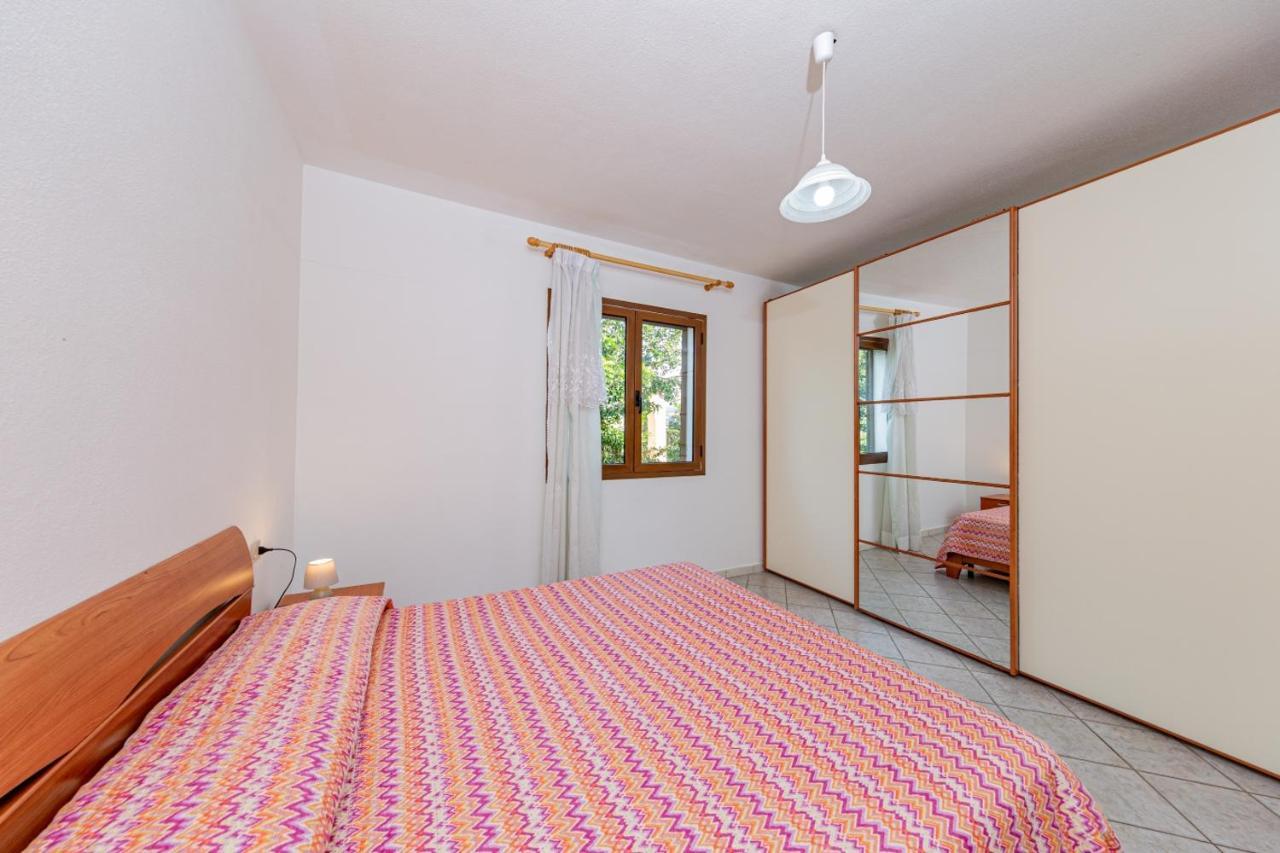 Appartamento Residenziale Trilocale 6 Posti Letto Via Sardegna San Teodoro San Teodoro  Kültér fotó